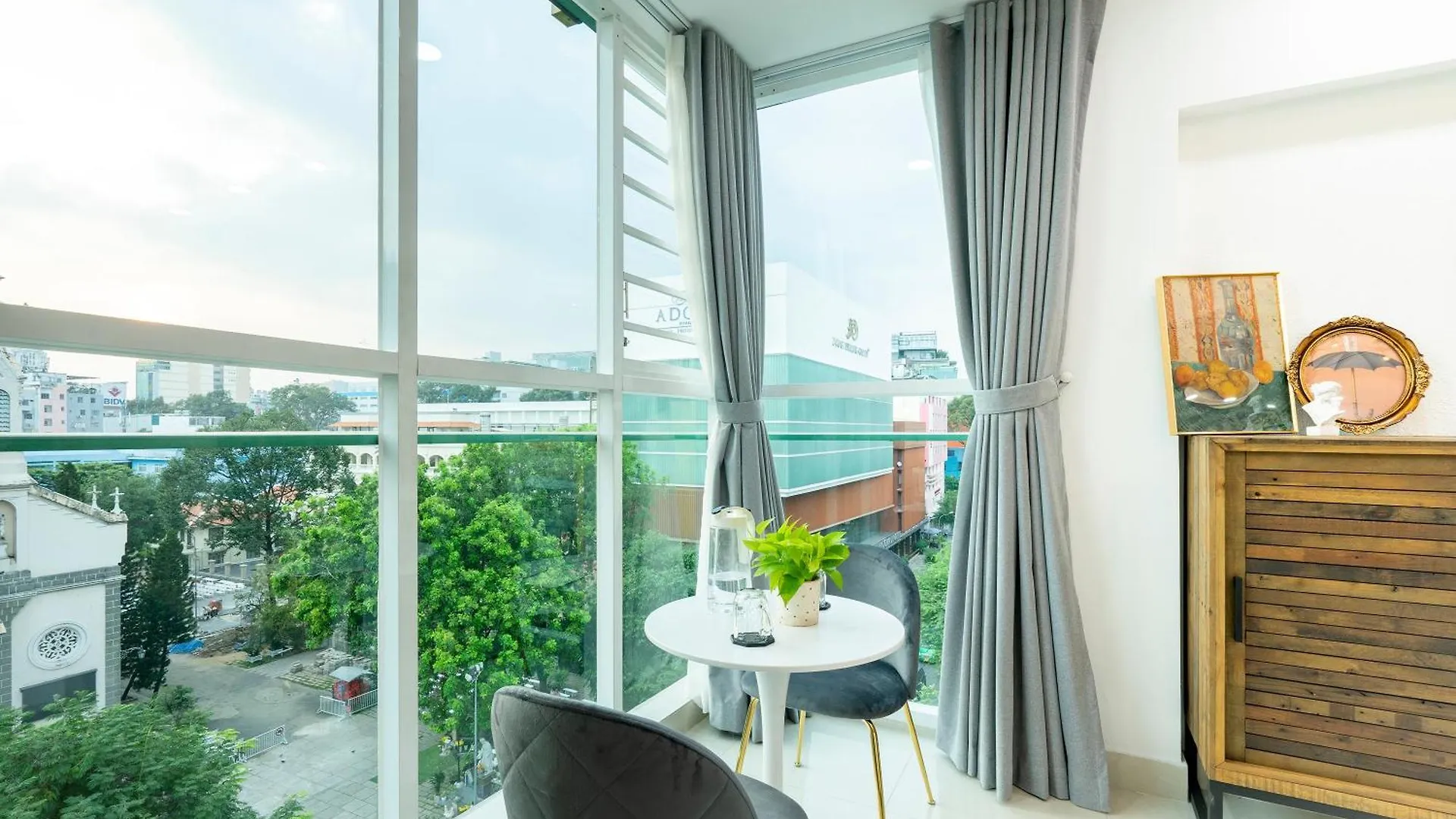 Sazi Church View Home Hcm Ho Chi Minh City Apartment